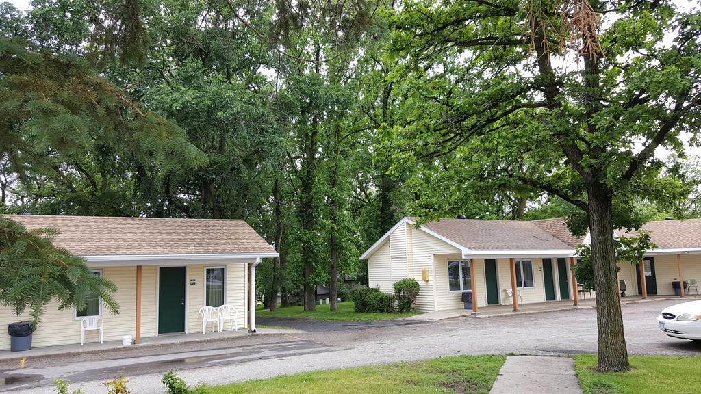 Budget Host Inn Detroit Lakes Exterior foto