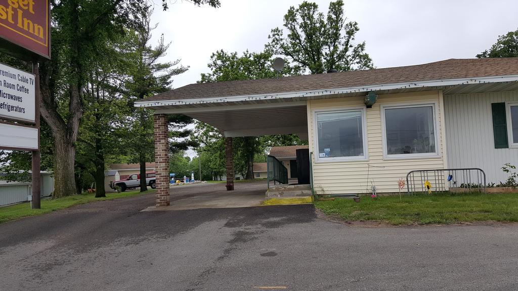 Budget Host Inn Detroit Lakes Exterior foto